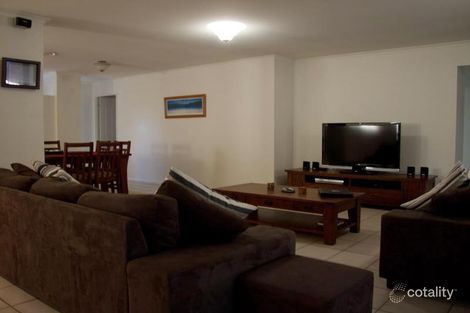 Property photo of 99 Selkirk Crescent Upper Kedron QLD 4055