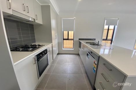 Property photo of 13 Boxer Drive Wyndham Vale VIC 3024