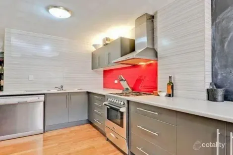 2/574 Boundary St, Spring Hill, QLD 4000