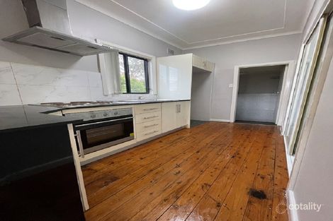 27 Granville St, Smithfield, NSW 2164