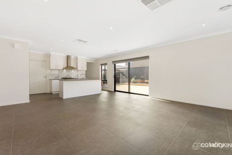 Property photo of 4 Trident Crescent Fraser Rise VIC 3336