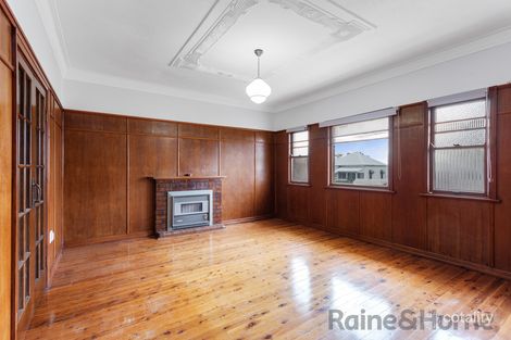 85 Phillip St, South Toowoomba, QLD 4350