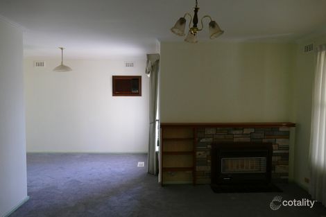 Property photo of 104 Waverley Road Chadstone VIC 3148