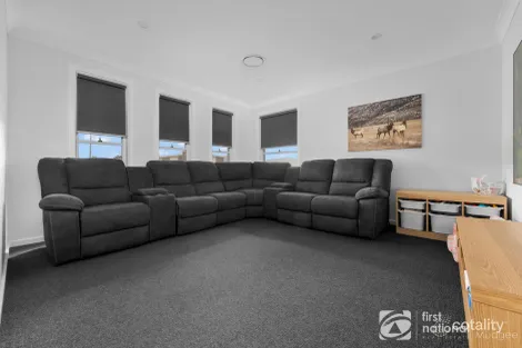 Property photo of 4 Enfield Avenue Caerleon NSW 2850