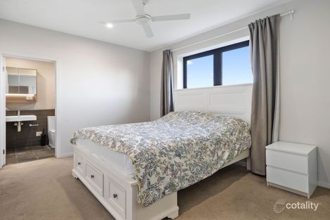 Property photo of 102/3 Grout Street Macgregor QLD 4109