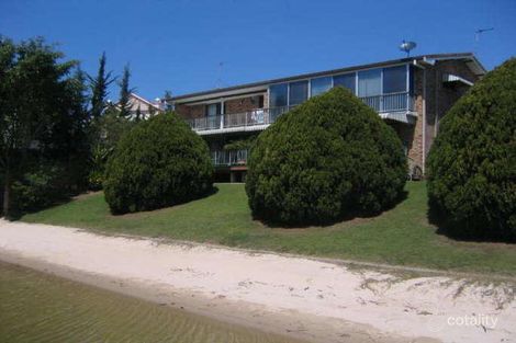 Property photo of 8/5-7 Hooker Boulevard Broadbeach Waters QLD 4218