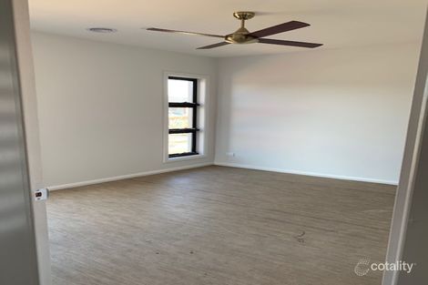 Property photo of 40 Sandy Road Officer VIC 3809