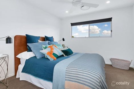 Property photo of 11/110 Clearview Terrace Seven Hills QLD 4170