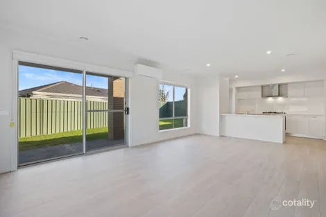 Property photo of 14/14 Wireless Street Kangaroo Flat VIC 3555