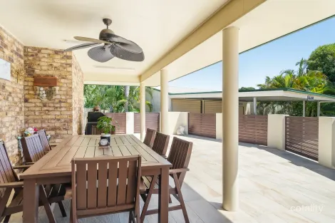 11 Raymond Ct, Walkerston, QLD 4751