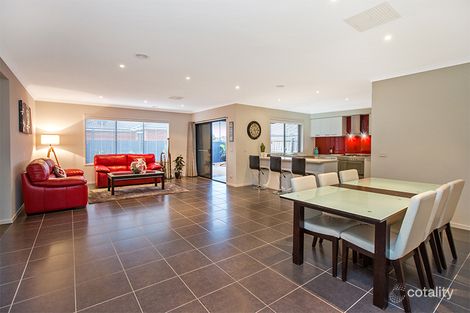 Property photo of 3 Clifford Drive Pakenham VIC 3810