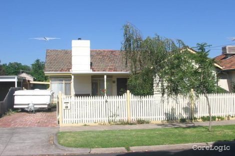 Property photo of 24 Henley Street Pascoe Vale South VIC 3044