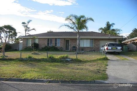 2 Lady Kendall Dr, Blue Haven, NSW 2262