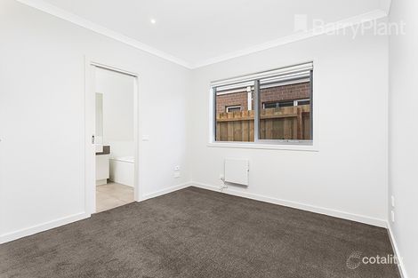 Property photo of 3 Poa Mews Berwick VIC 3806