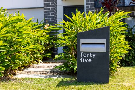 45 Casey St, Caboolture South, QLD 4510