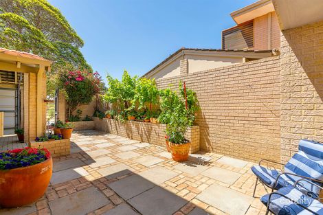 Property photo of 2/2 Scalby Street Scarborough WA 6019