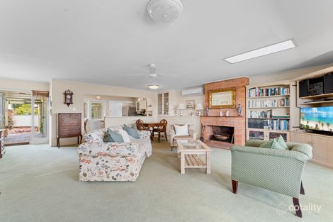 Property photo of 6 Lentara Street Kenmore QLD 4069