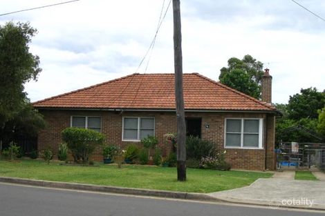 4 Warrawidgee Rd, Chester Hill, NSW 2162