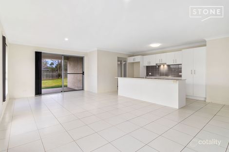 Property photo of 149A Sunningdale Circuit Medowie NSW 2318