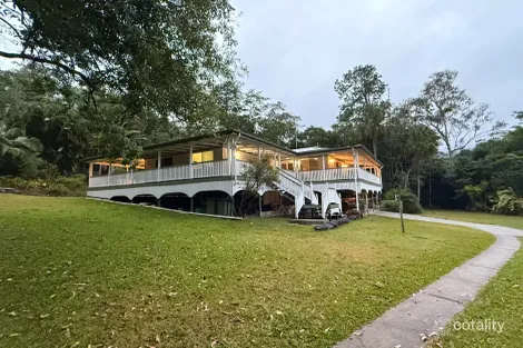 81 Castle Rock Rd, Byfield, QLD 4703