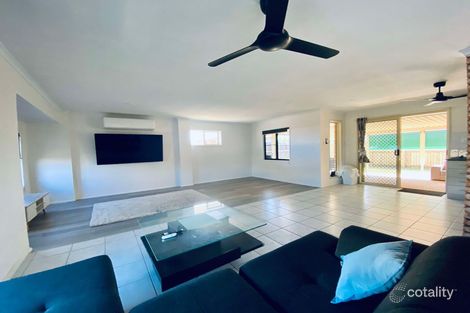 Property photo of 27 Caledonian Drive Beaconsfield QLD 4740