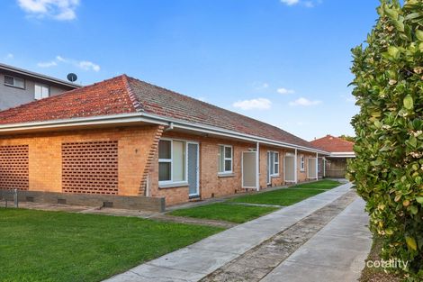 2/4 Pine Ave, Glenelg North, SA 5045