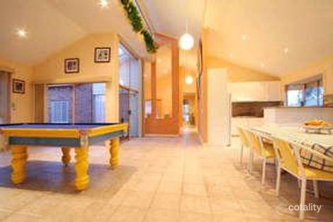 Property photo of 9 Pulford Crescent Mill Park VIC 3082