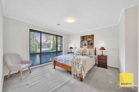 Property photo of 23 Abbington Crescent Caroline Springs VIC 3023