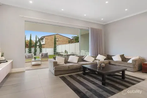 Property photo of 12 Highview Avenue Greenacre NSW 2190