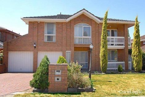 Property photo of 11 Karnak Court Glen Waverley VIC 3150