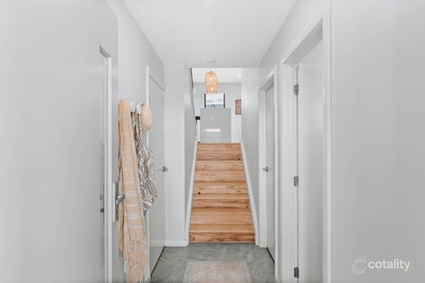 Property photo of 2/74 Tennent Road Mount Hutton NSW 2290