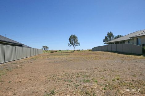 26 Peak Dr, Hillvue, NSW 2340