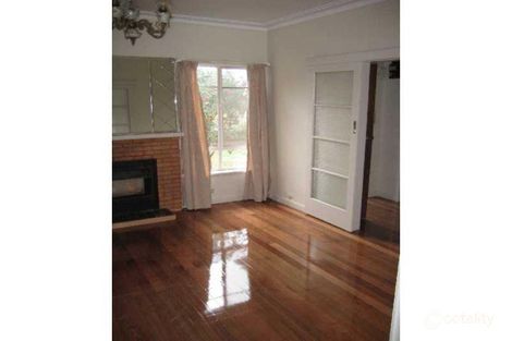 Property photo of 35 Kinsale Street Reservoir VIC 3073
