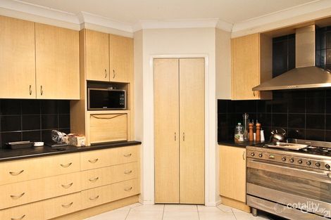 Property photo of 8 Kains Square Cameron Park NSW 2285