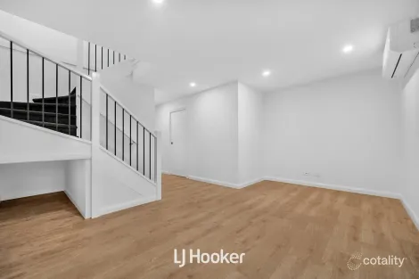 Property photo of 28 Fugosia Street Doveton VIC 3177