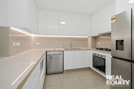 Property photo of 18/7 Mead Drive Chipping Norton NSW 2170
