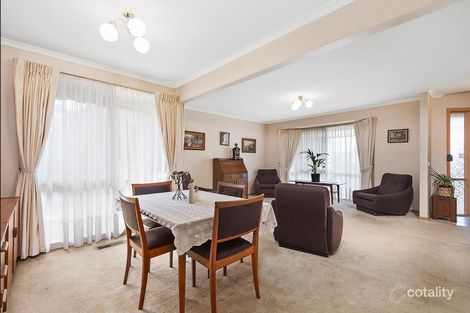 Property photo of 10 Wattlebird Place Knoxfield VIC 3180