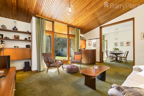 Property photo of 1 Sandgate Avenue Glen Waverley VIC 3150