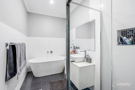 Property photo of 6 Zissie Street Tallawong NSW 2762