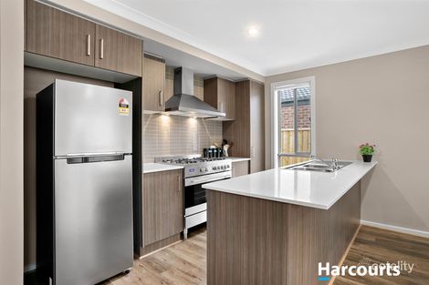 Property photo of 7 Golders Crescent Wyndham Vale VIC 3024