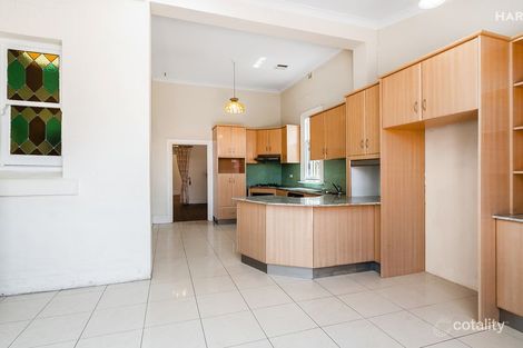 Property photo of 325 Esplanade Henley Beach SA 5022