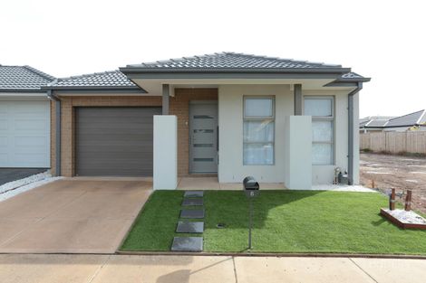 Property photo of 6 Patchin Street Point Cook VIC 3030