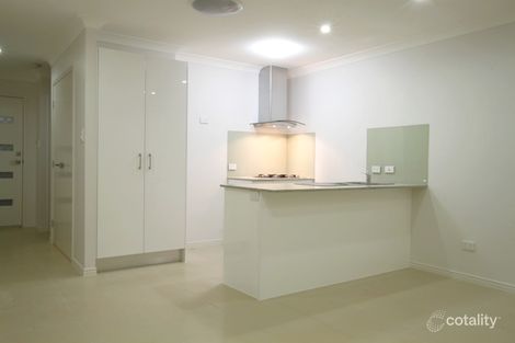 2/4 Levi Ave, Morayfield, QLD 4506