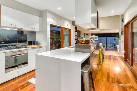 Property photo of 97 Arthur Terrace Red Hill QLD 4059