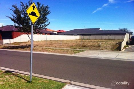 Property photo of 77 Willowgreen Way Point Cook VIC 3030