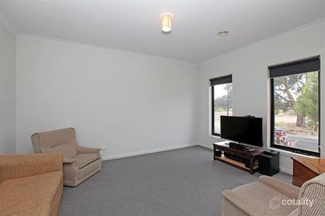 Property photo of 11 Dodd Lane Epping VIC 3076