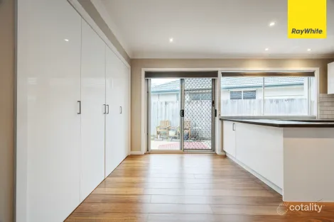 Property photo of 17 Curlew Close Melton VIC 3337