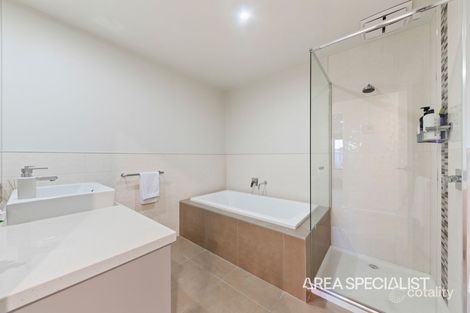 Property photo of 30 Birch Crescent Cowes VIC 3922