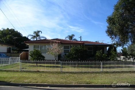 2 Hitter Ave, Casula, NSW 2170