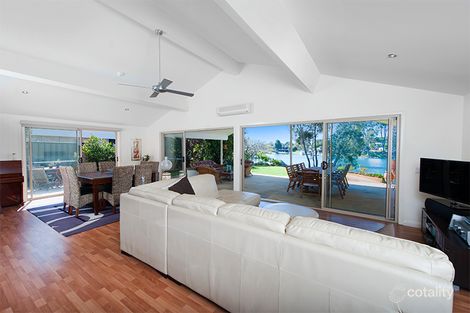 Property photo of 35 River Crescent Broadbeach Waters QLD 4218